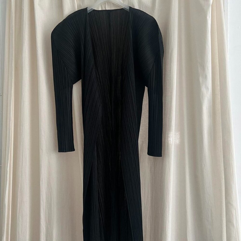 IM Pleats Please long coat